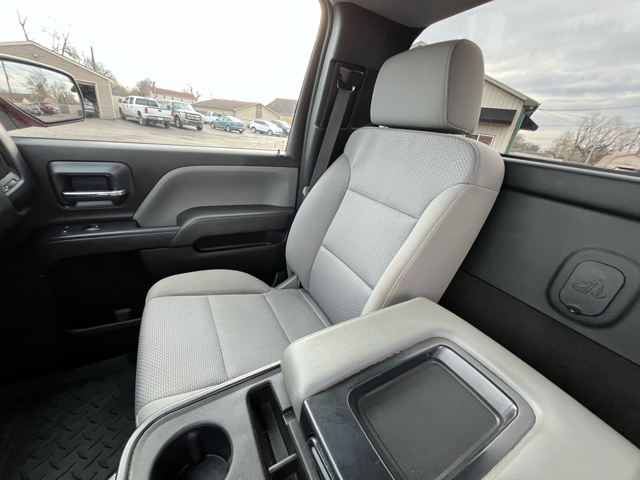 Chevrolet Silverado 1500 Work Truck Short Box 4WD 2017