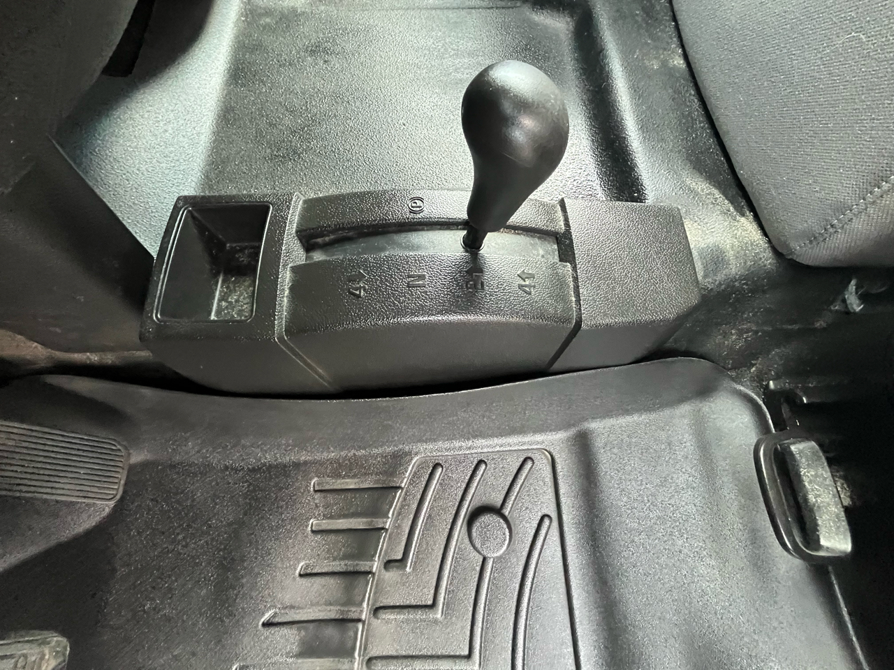 Chevrolet Silverado 1500 Work Truck Double Cab 4WD 2015