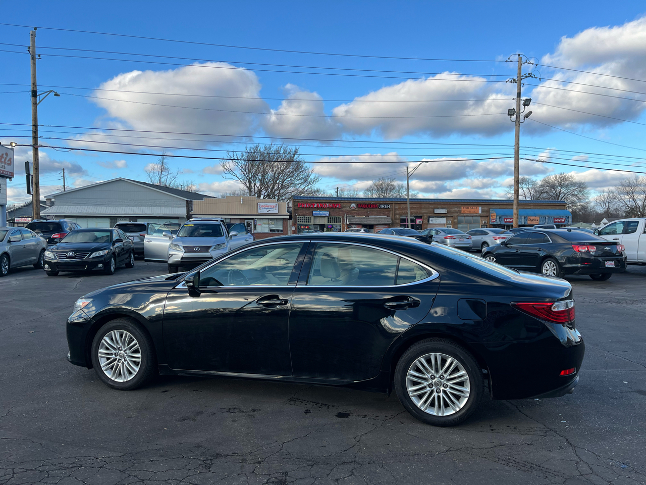 Lexus ES 350 Sedan 2015