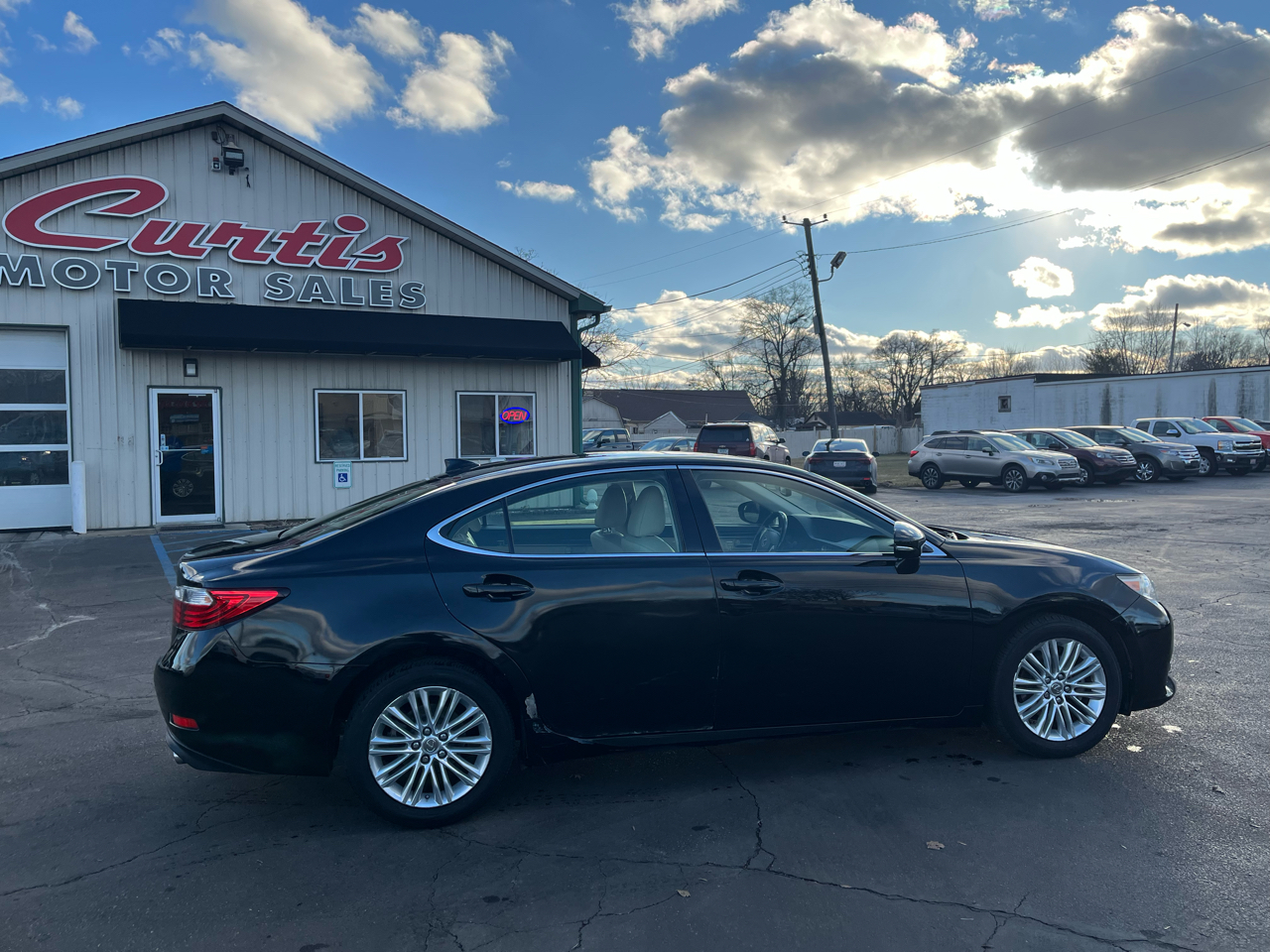 Lexus ES 350 Sedan 2015