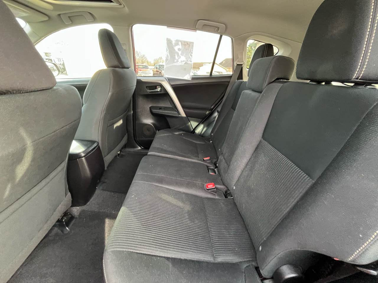 Toyota RAV4 XLE FWD 2015