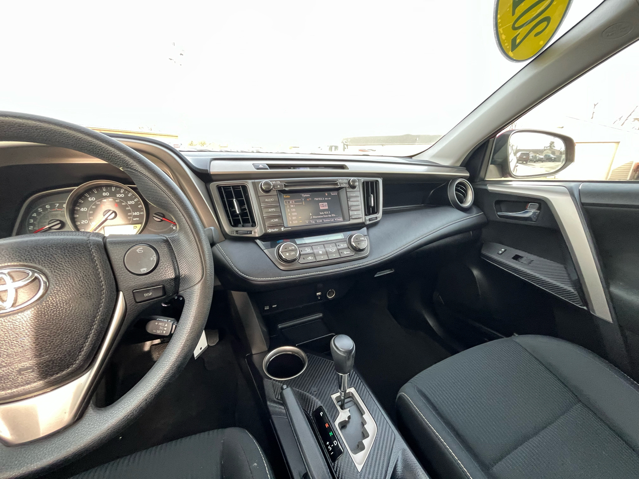 Toyota RAV4 XLE FWD 2015