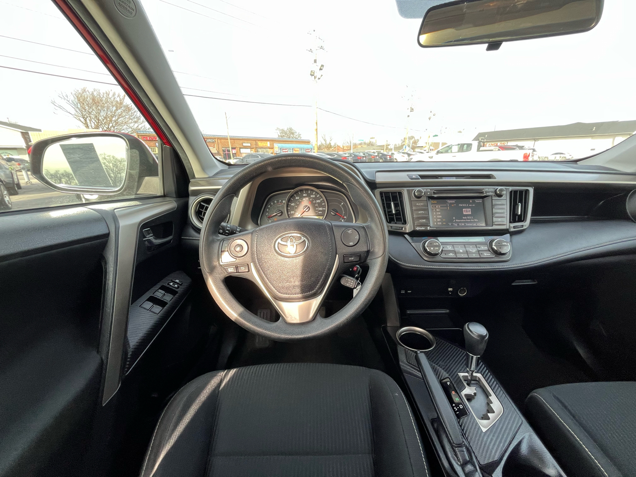 Toyota RAV4 XLE FWD 2015