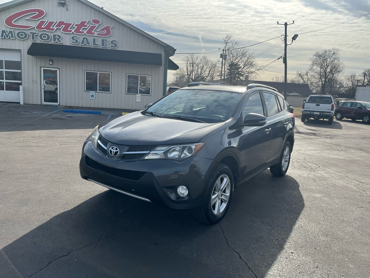Toyota RAV4 XLE FWD 2014