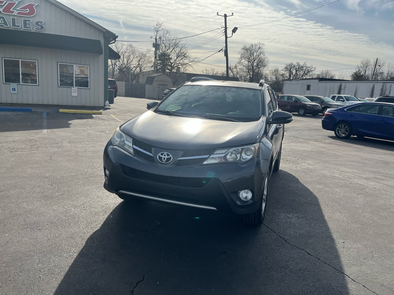 Toyota RAV4 XLE FWD 2014