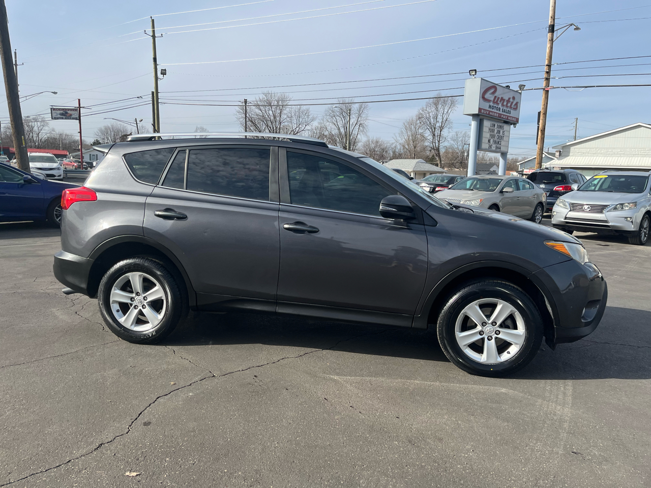 Toyota RAV4 XLE FWD 2014