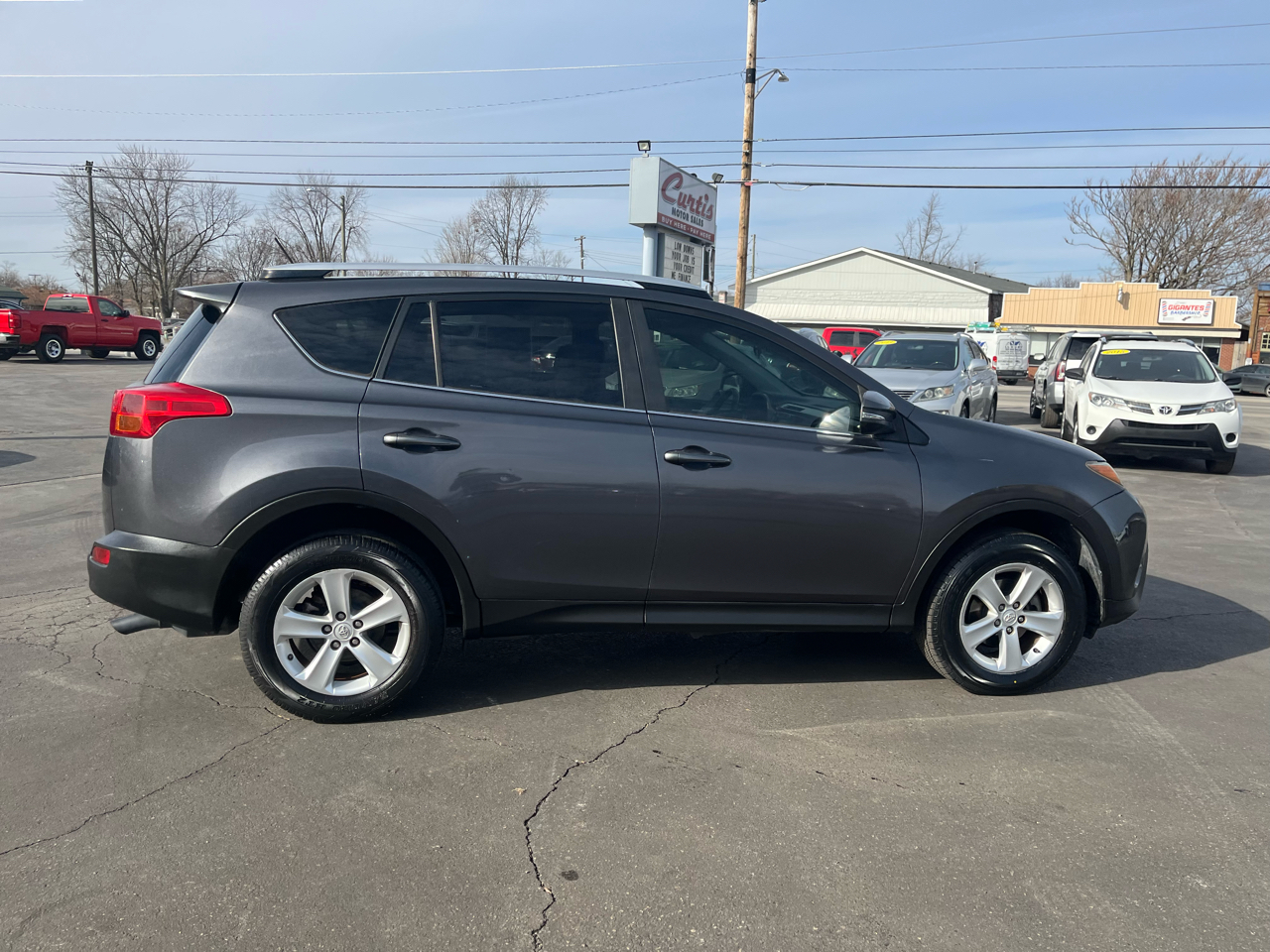 Toyota RAV4 XLE FWD 2014