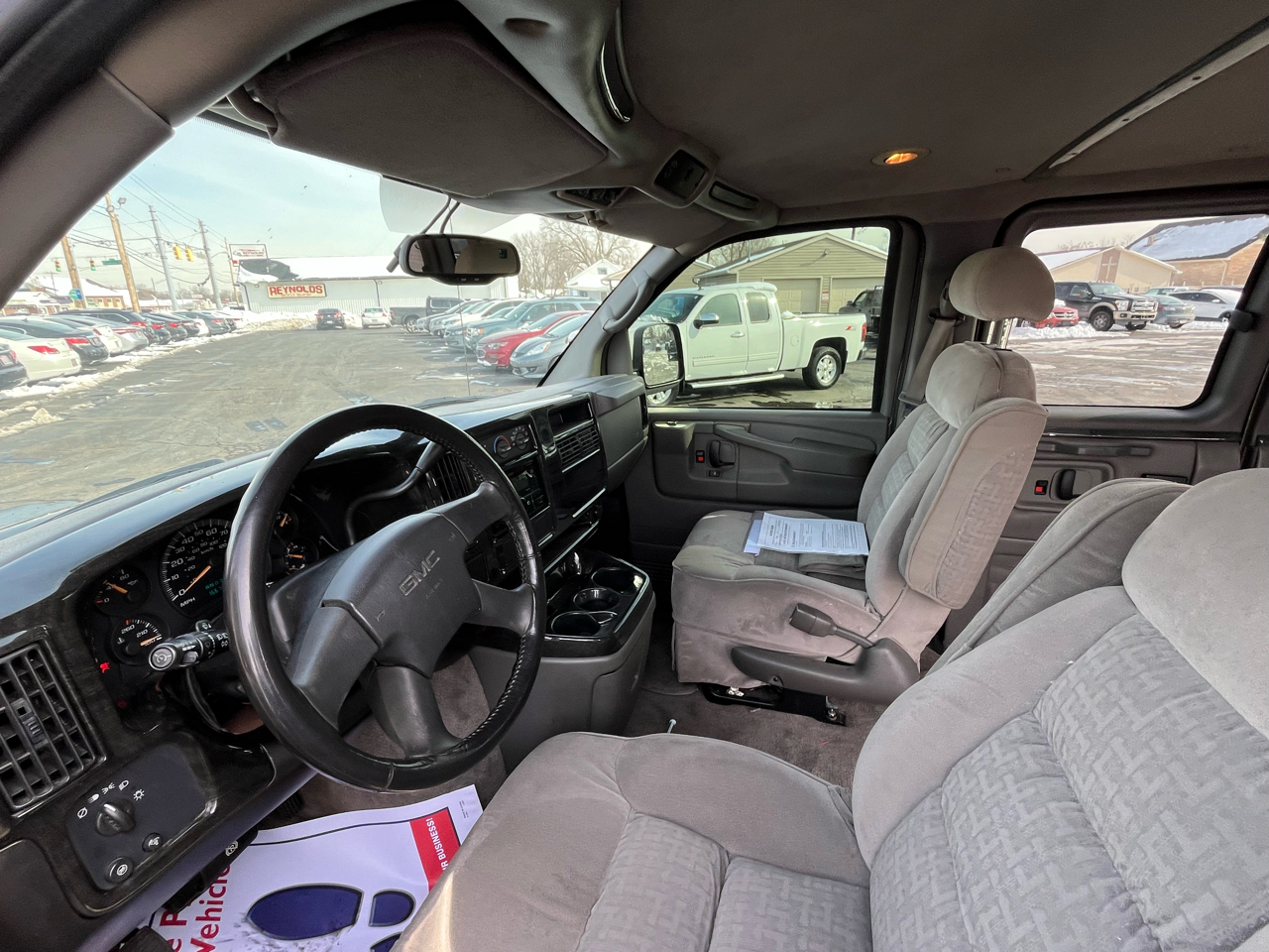 GMC Savana G1500 Cargo 2006