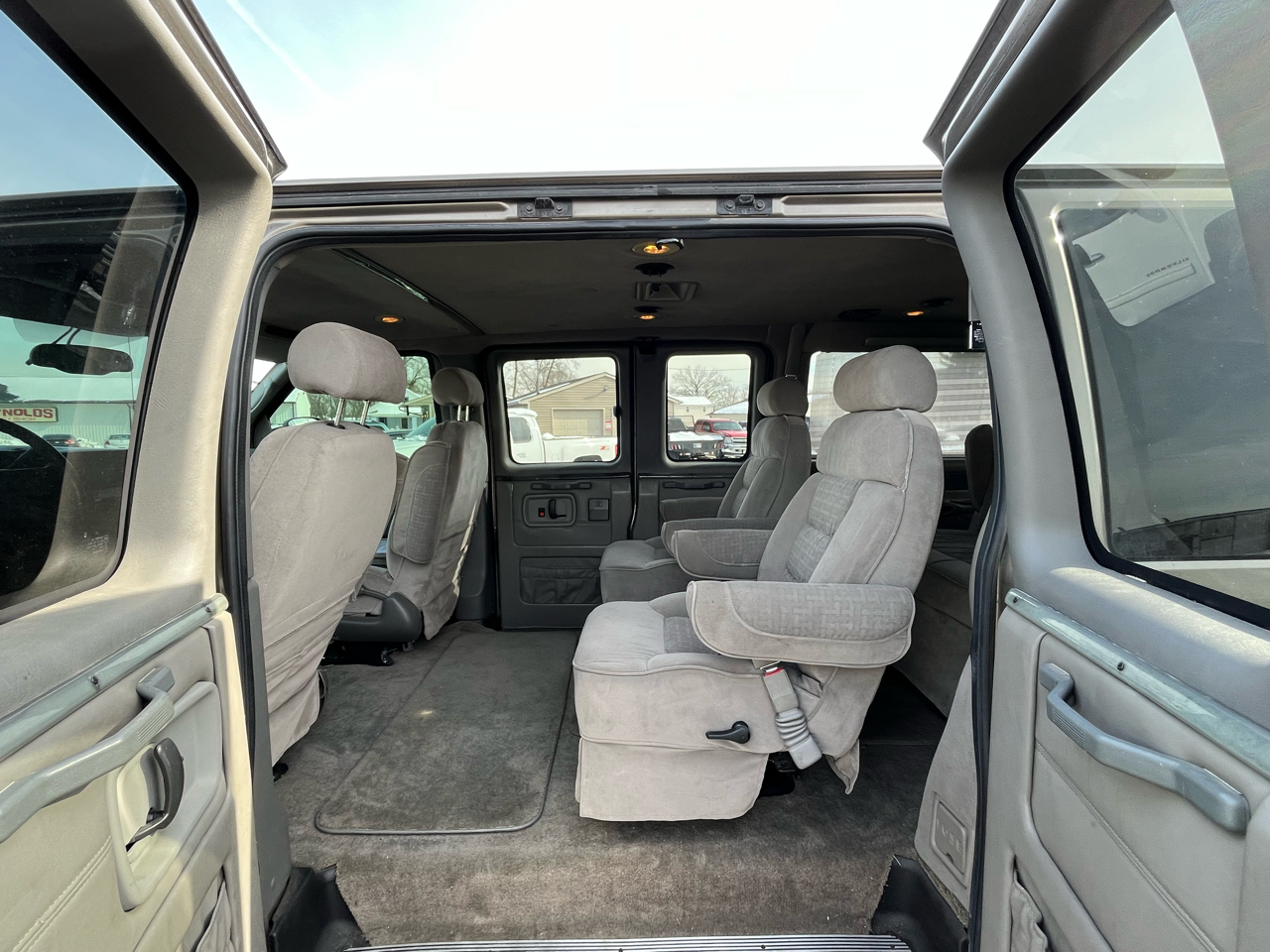 GMC Savana G1500 Cargo 2006