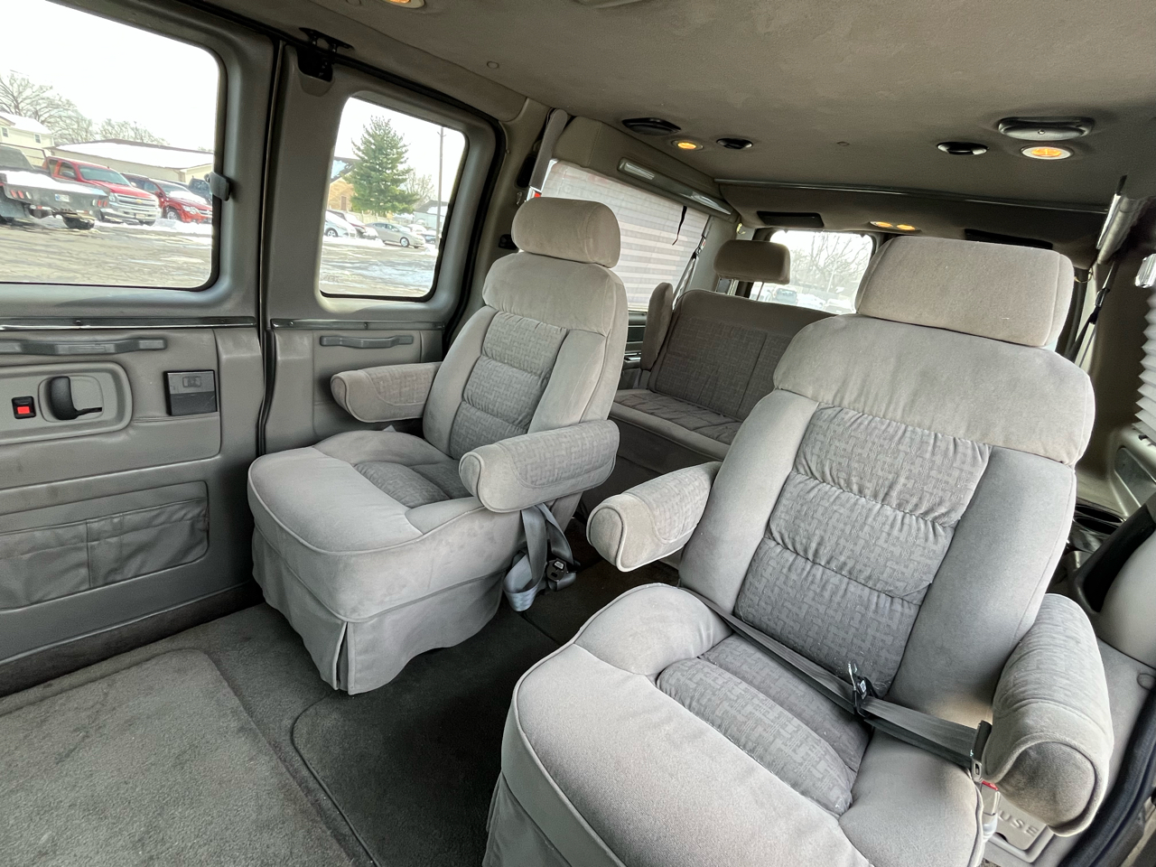 GMC Savana G1500 Cargo 2006