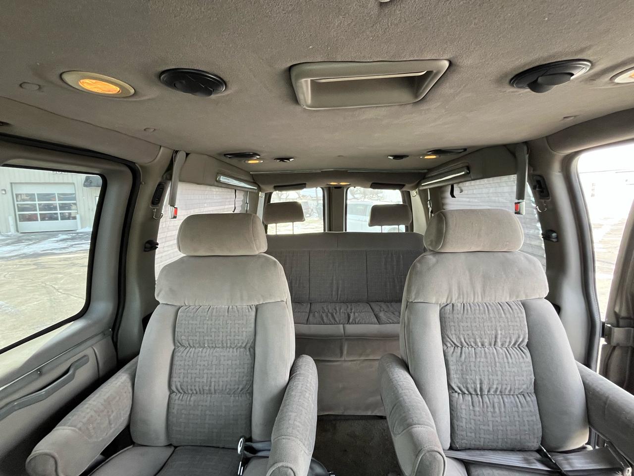 GMC Savana G1500 Cargo 2006