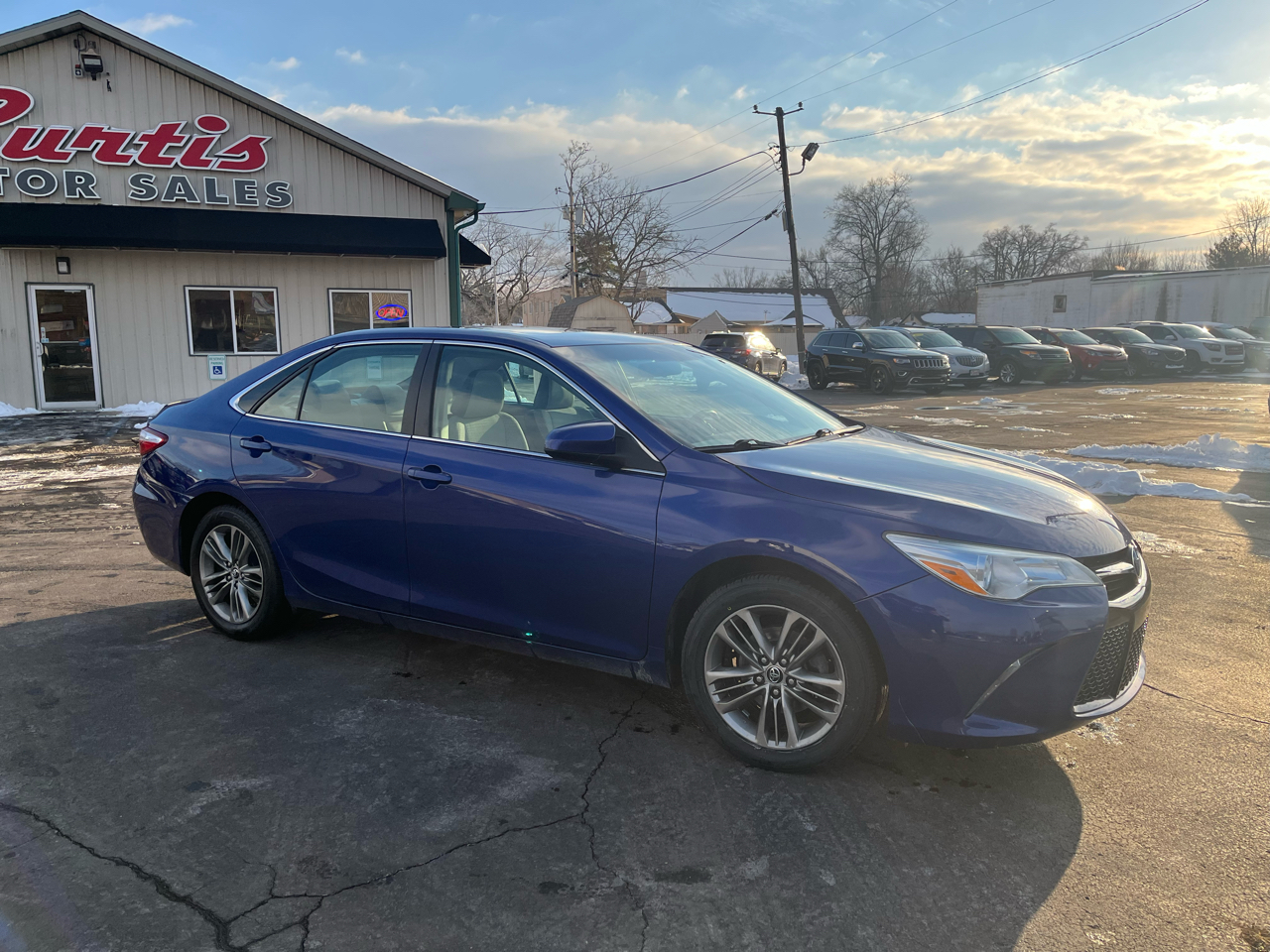 Toyota Camry SE 2015