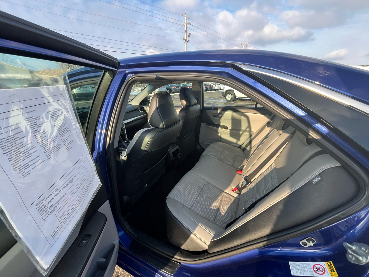 Toyota Camry SE 2015