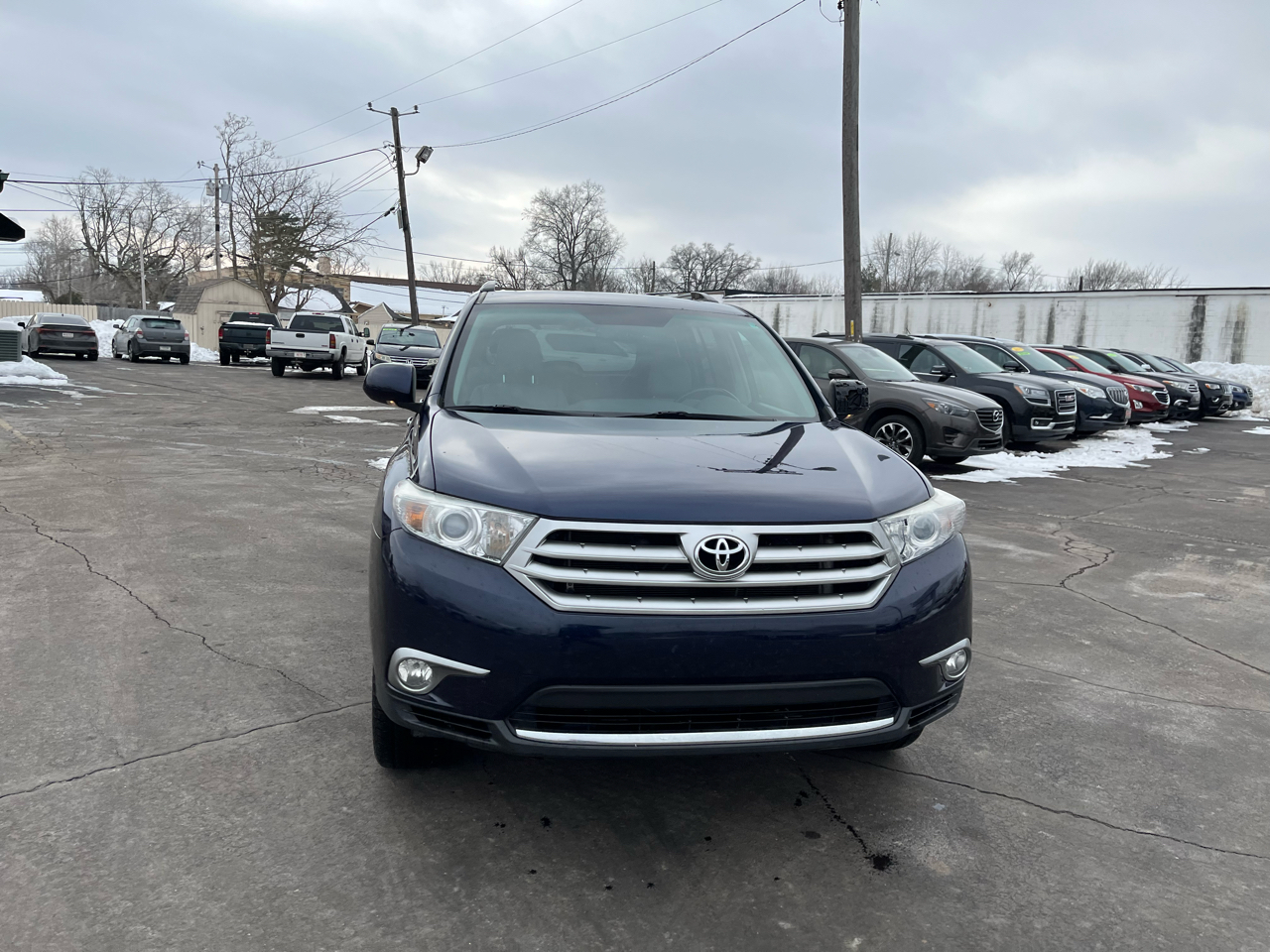 Toyota Highlander Limited 2WD 2013