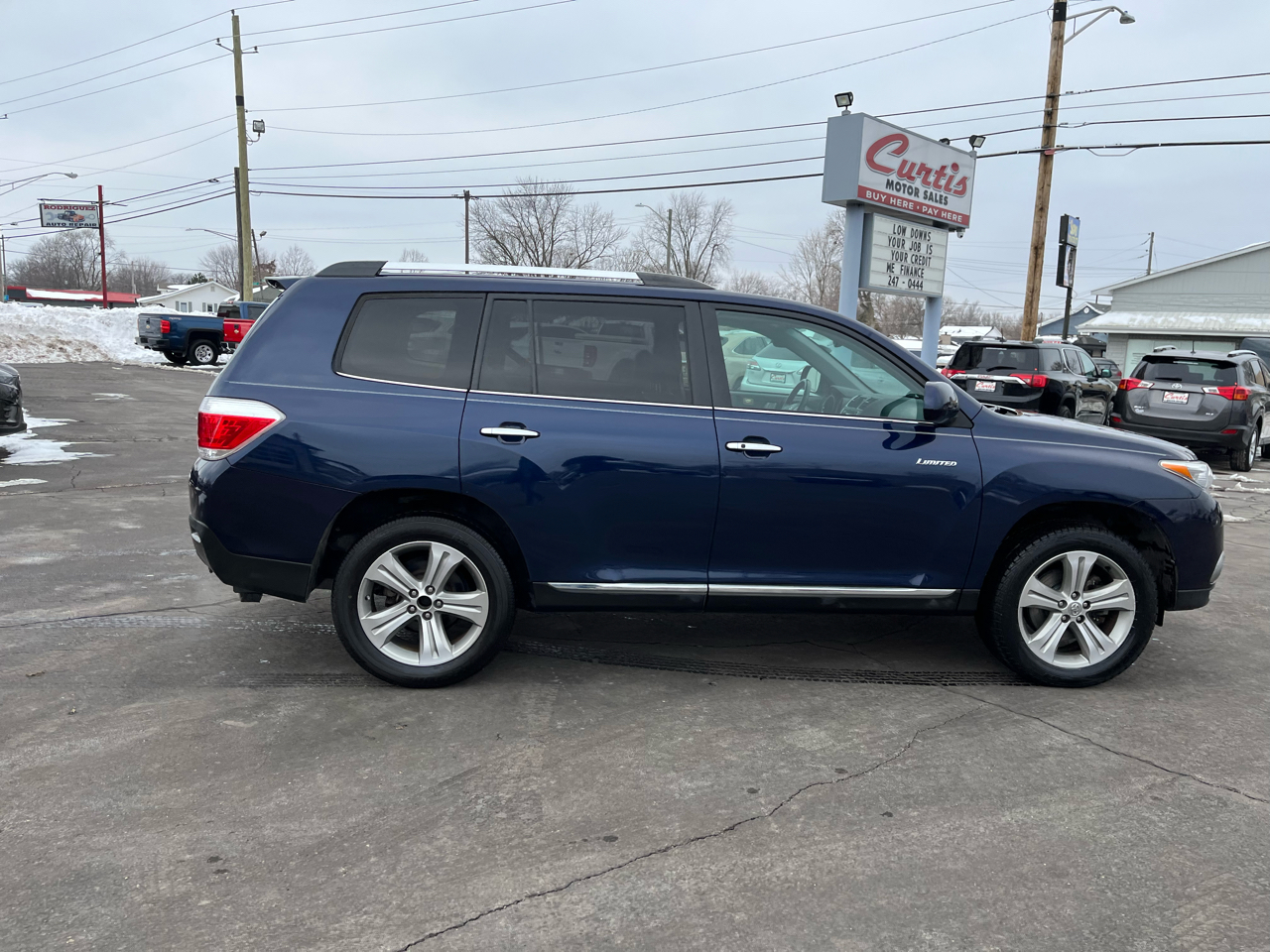 Toyota Highlander Limited 2WD 2013