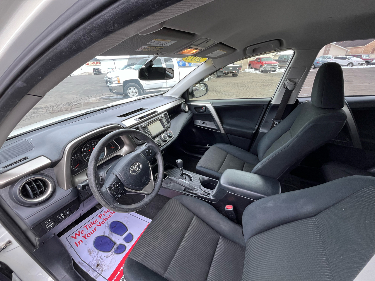 Toyota RAV4 LE FWD 2015