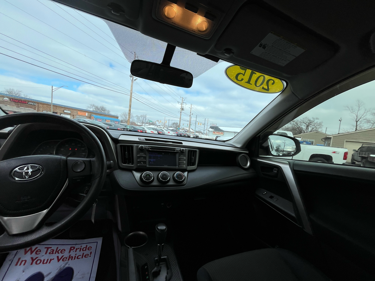 Toyota RAV4 LE FWD 2015