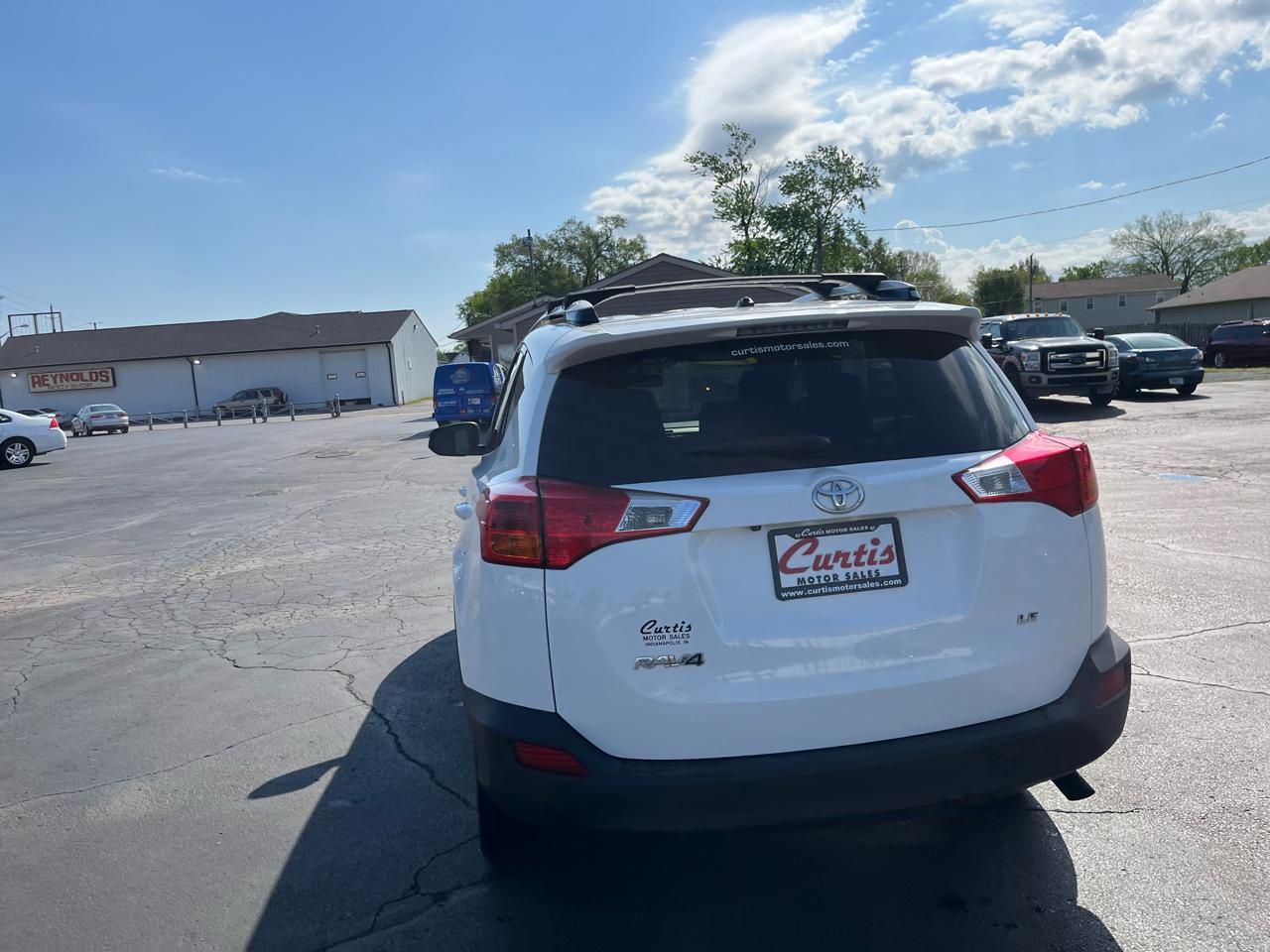 Toyota RAV4 LE FWD 2015