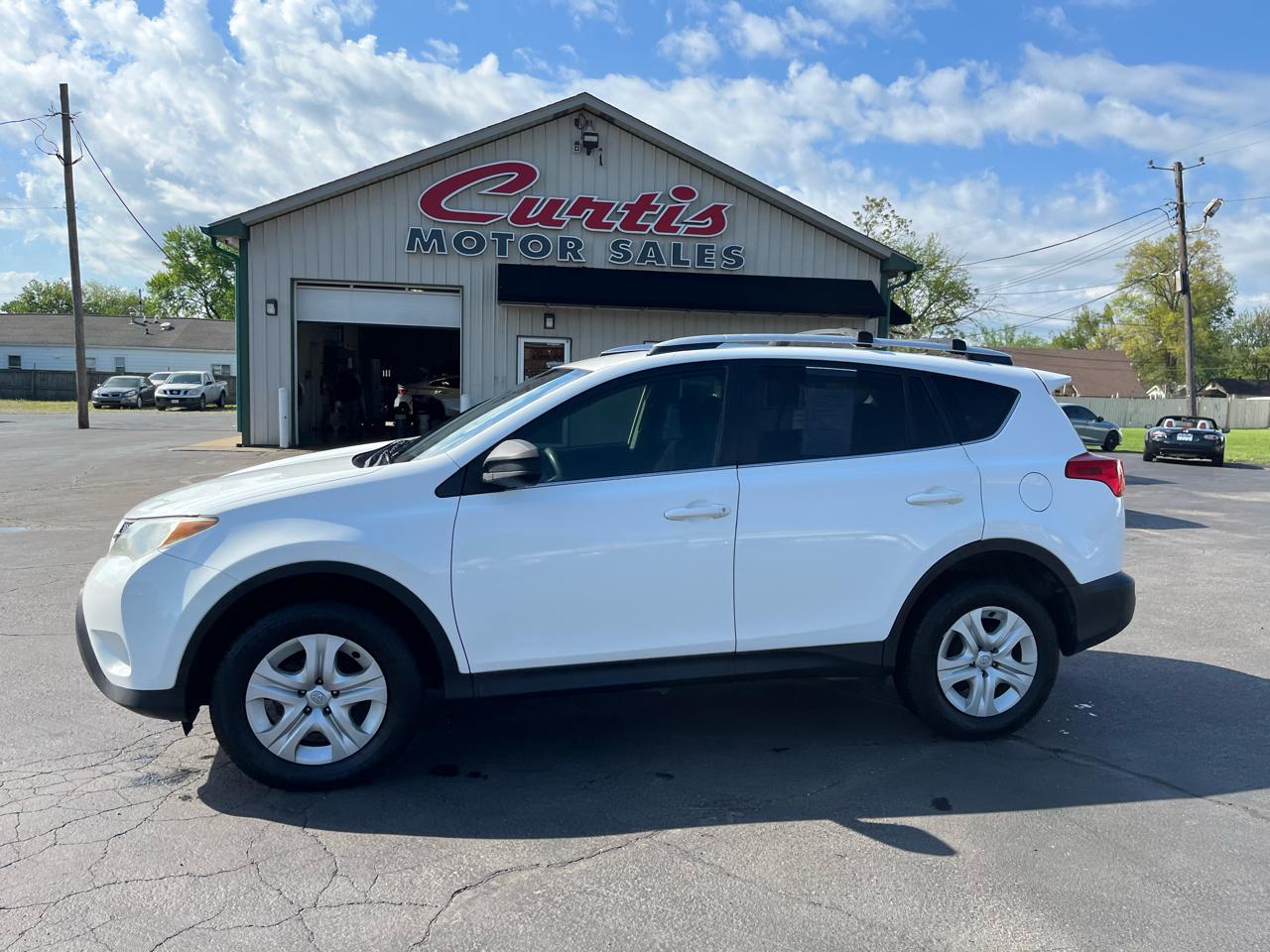 Toyota RAV4 LE FWD 2015