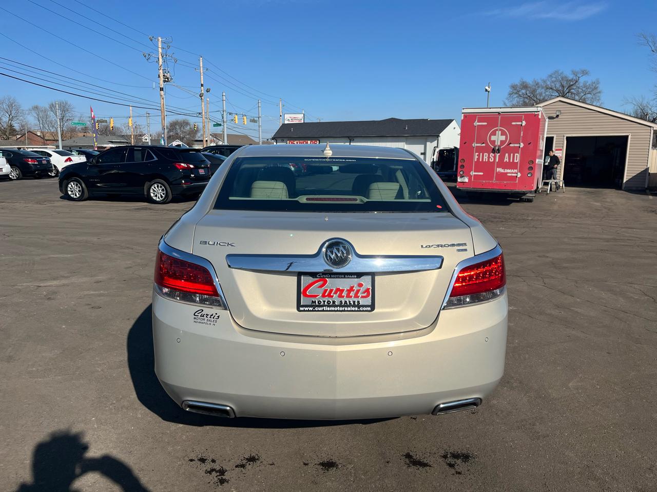 Buick LaCrosse CXS 2011