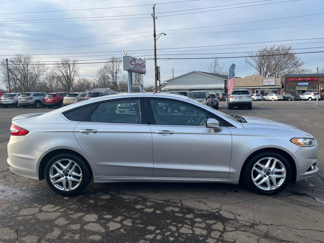 Ford Fusion SE 2014