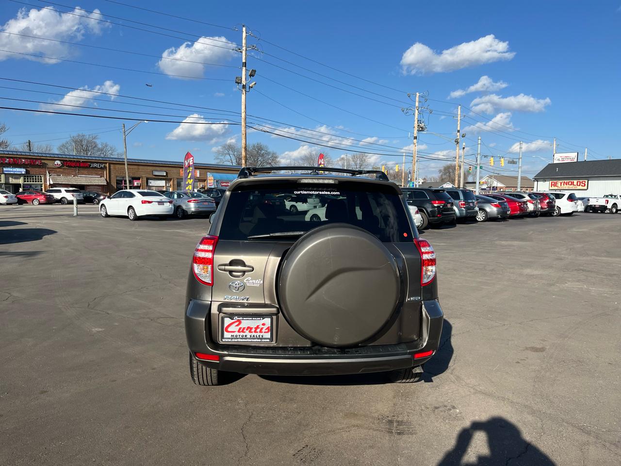 Toyota RAV4 Base I4 4WD 2011