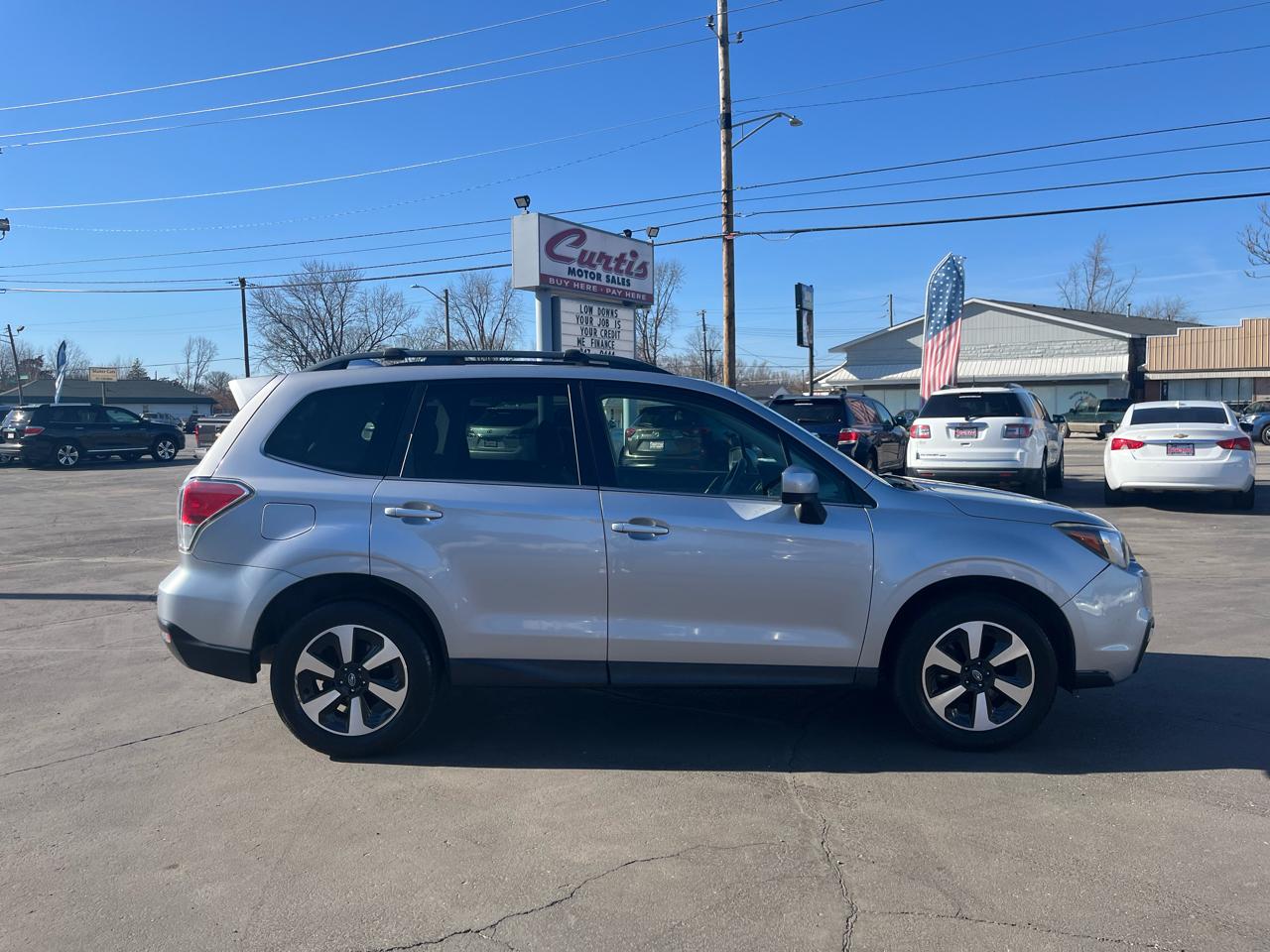 Subaru Forester 2.5i Limited 2017