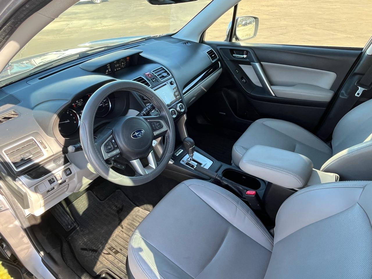 Subaru Forester 2.5i Limited 2017