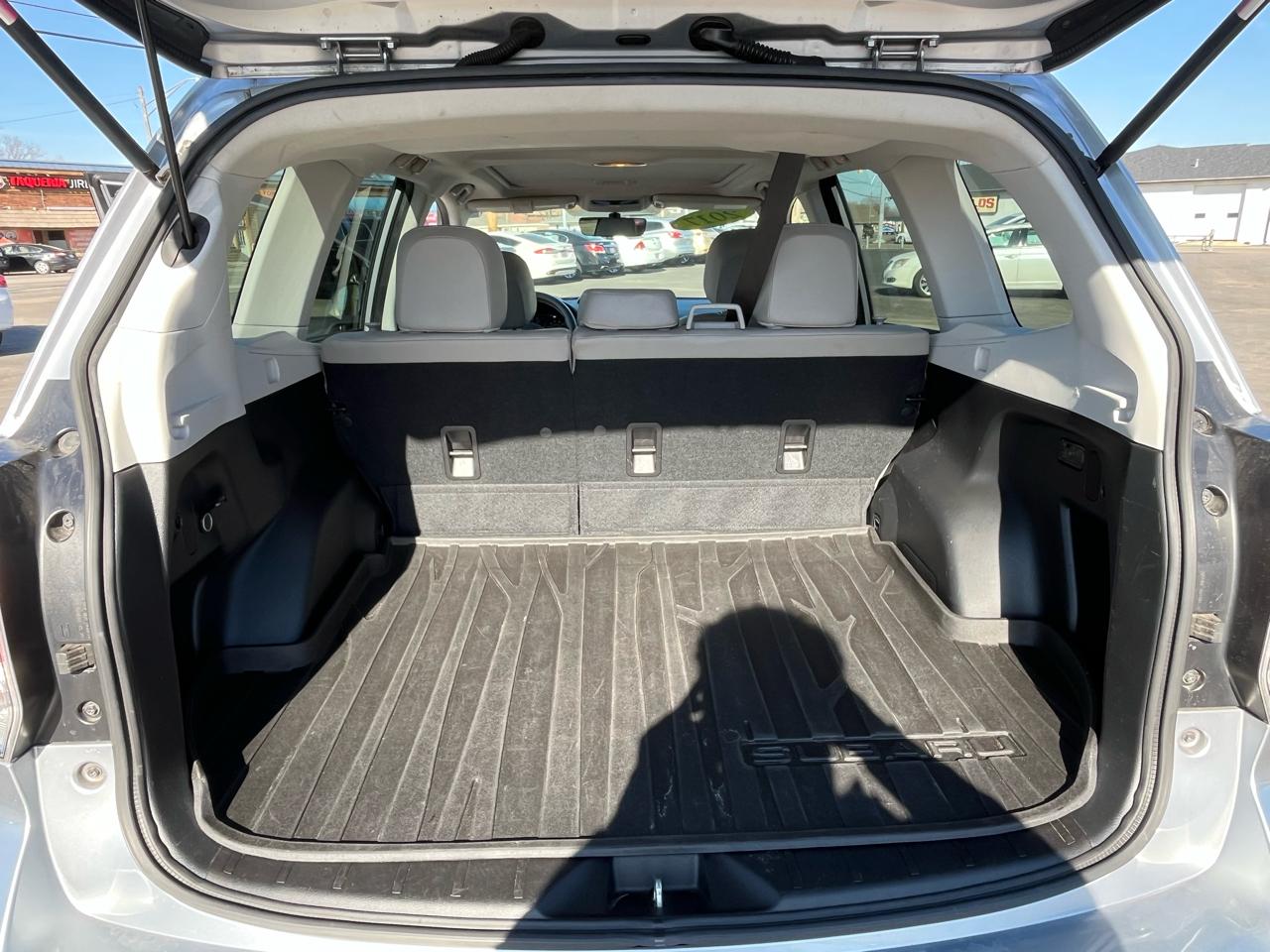 Subaru Forester 2.5i Limited 2017