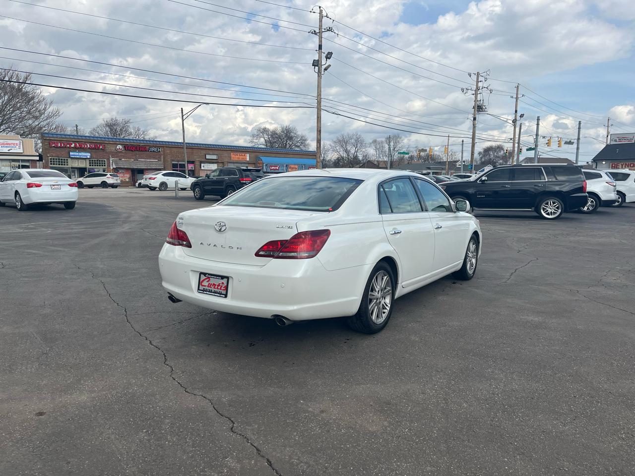 Toyota Avalon XL 2008