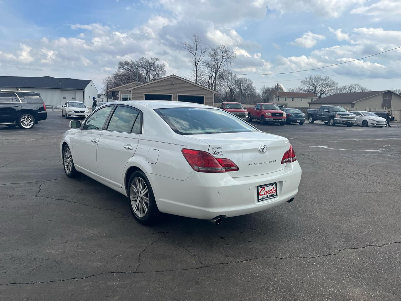 Toyota Avalon XL 2008