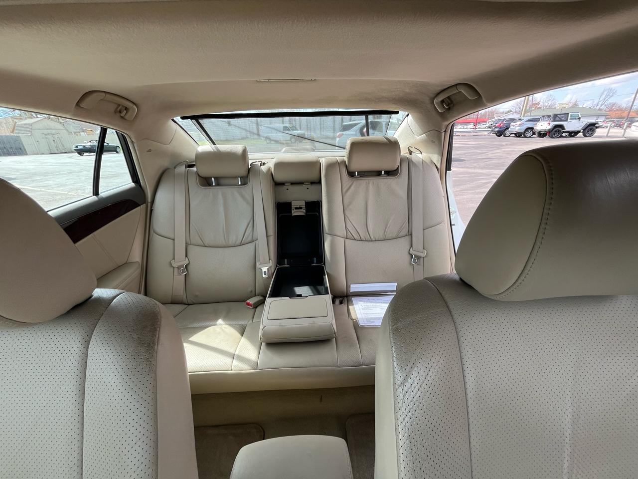 Toyota Avalon XL 2008