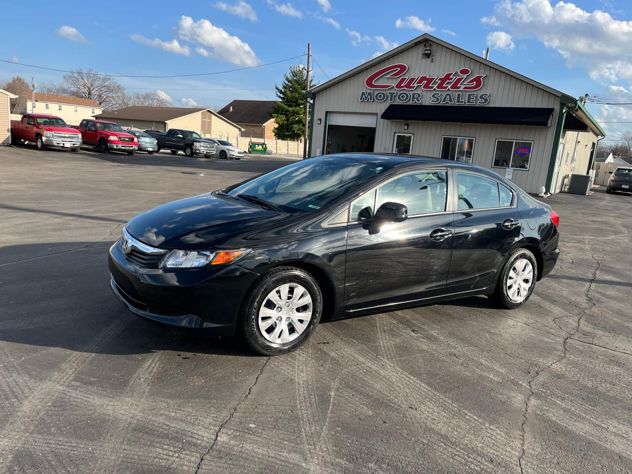 Honda Civic LX Sedan 5-Speed AT 2012