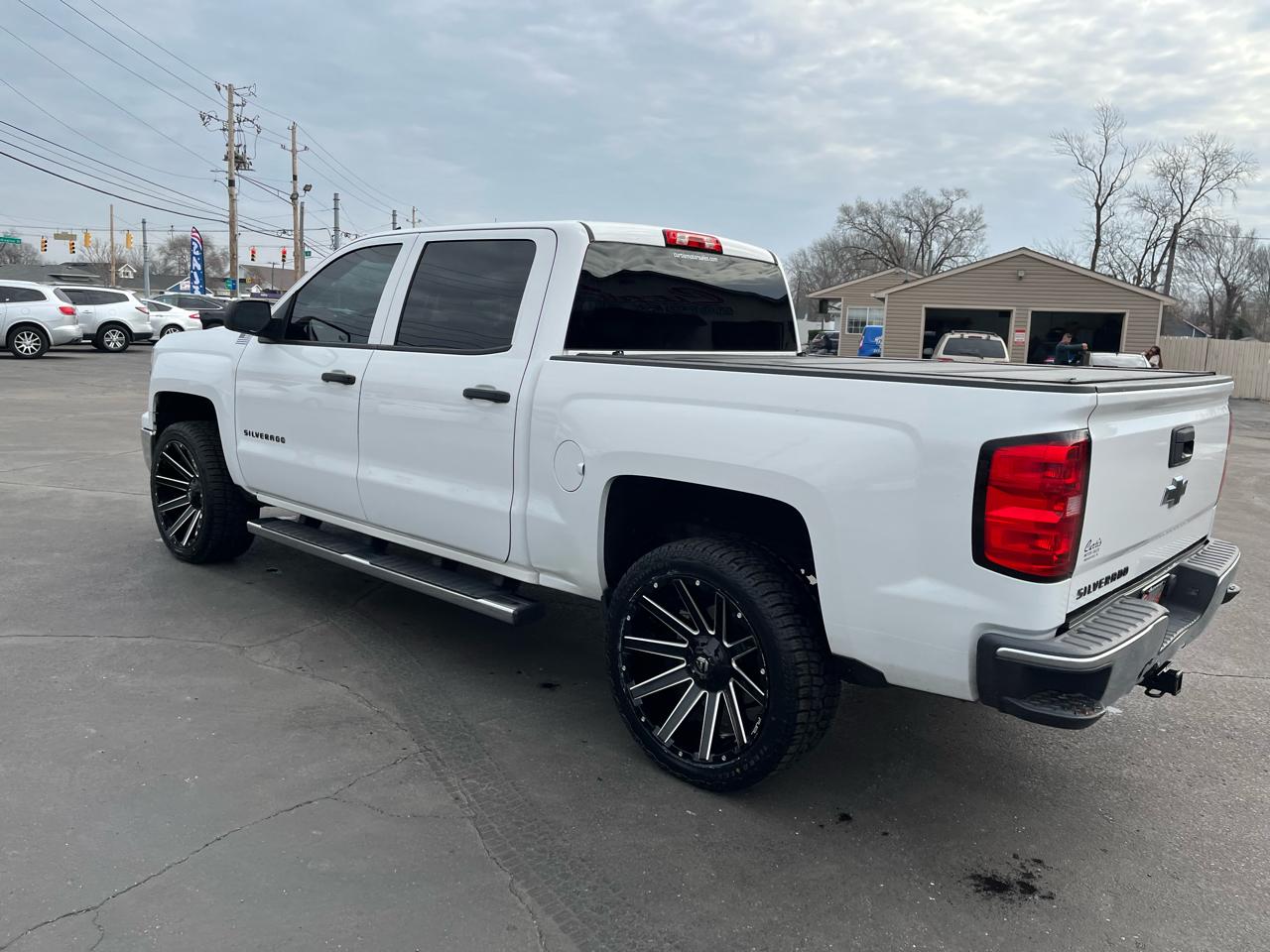 Chevrolet Silverado 1500 2LT Crew Cab Long Box 2WD 2014