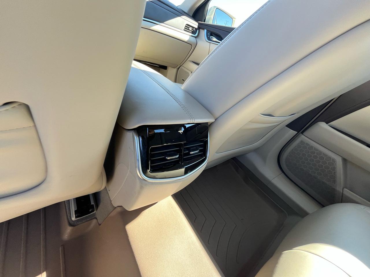 Cadillac XTS Standard FWD 2015