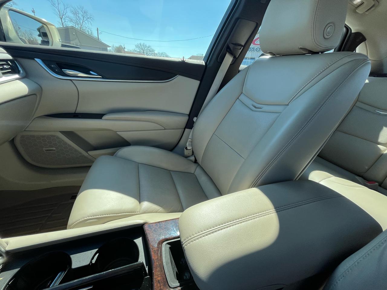 Cadillac XTS Standard FWD 2015