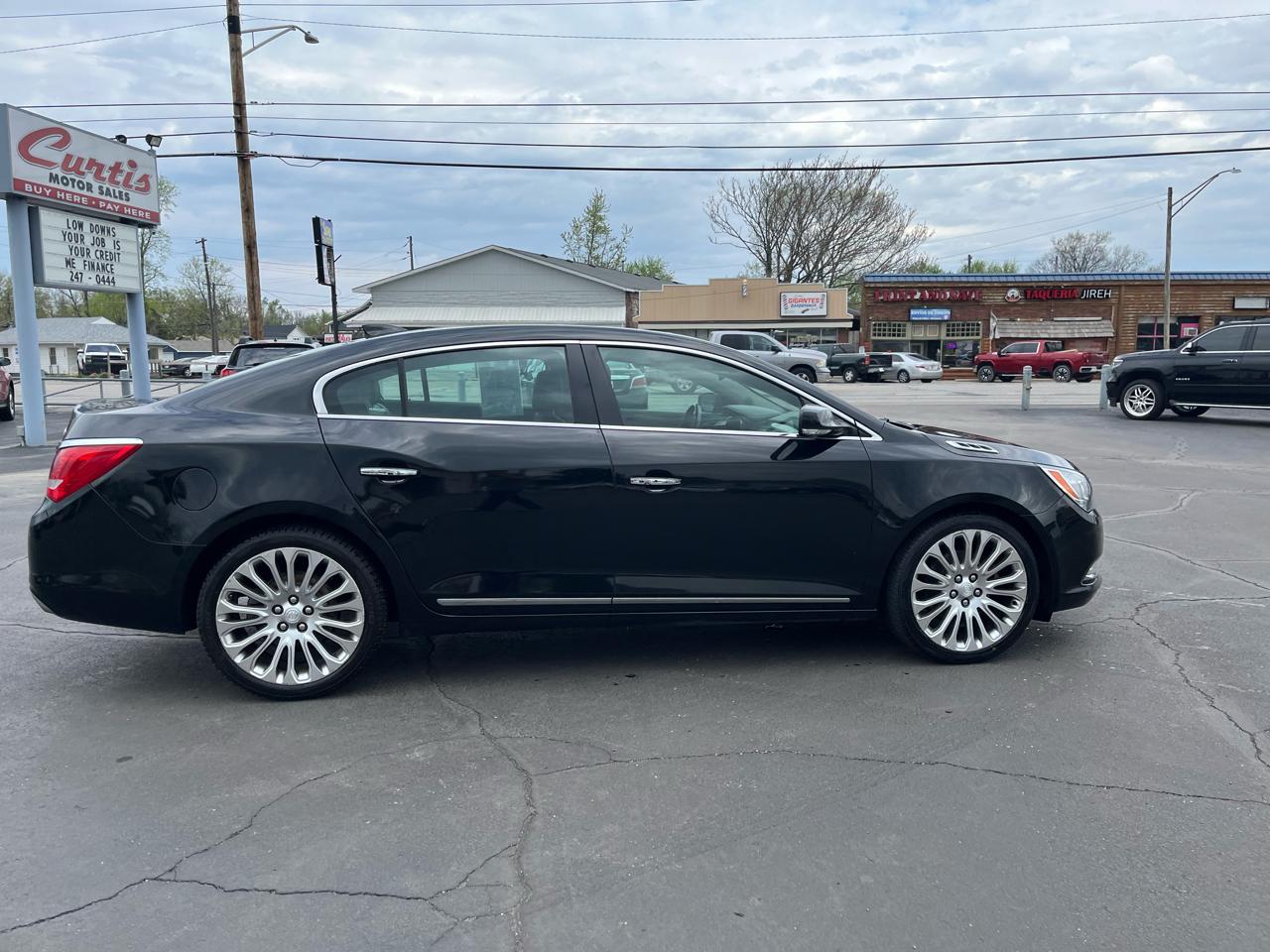 Buick LaCrosse Premium Package 2, w/Leather 2016