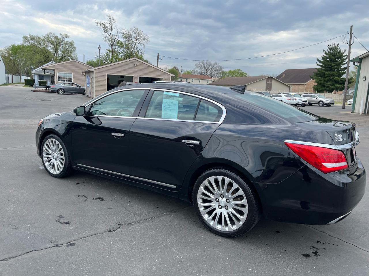 Buick LaCrosse Premium Package 2, w/Leather 2016