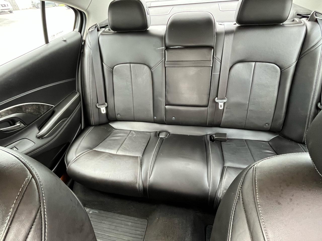 Buick LaCrosse Premium Package 2, w/Leather 2016