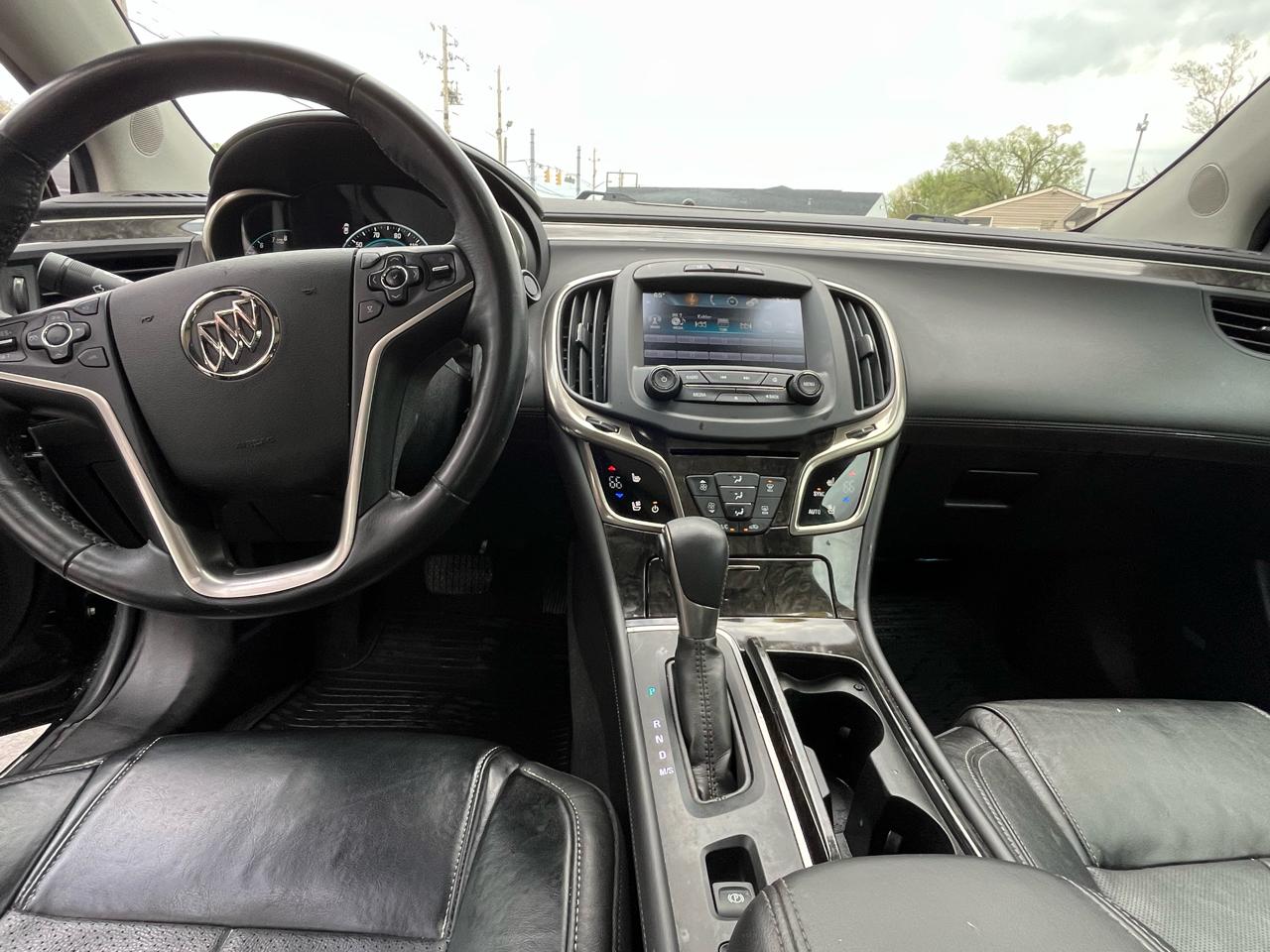 Buick LaCrosse Premium Package 2, w/Leather 2016