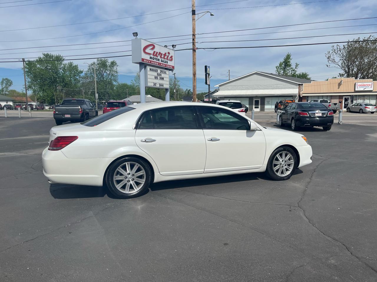 Toyota Avalon Limited 2009