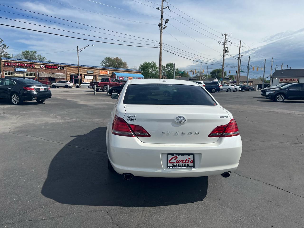 Toyota Avalon Limited 2009