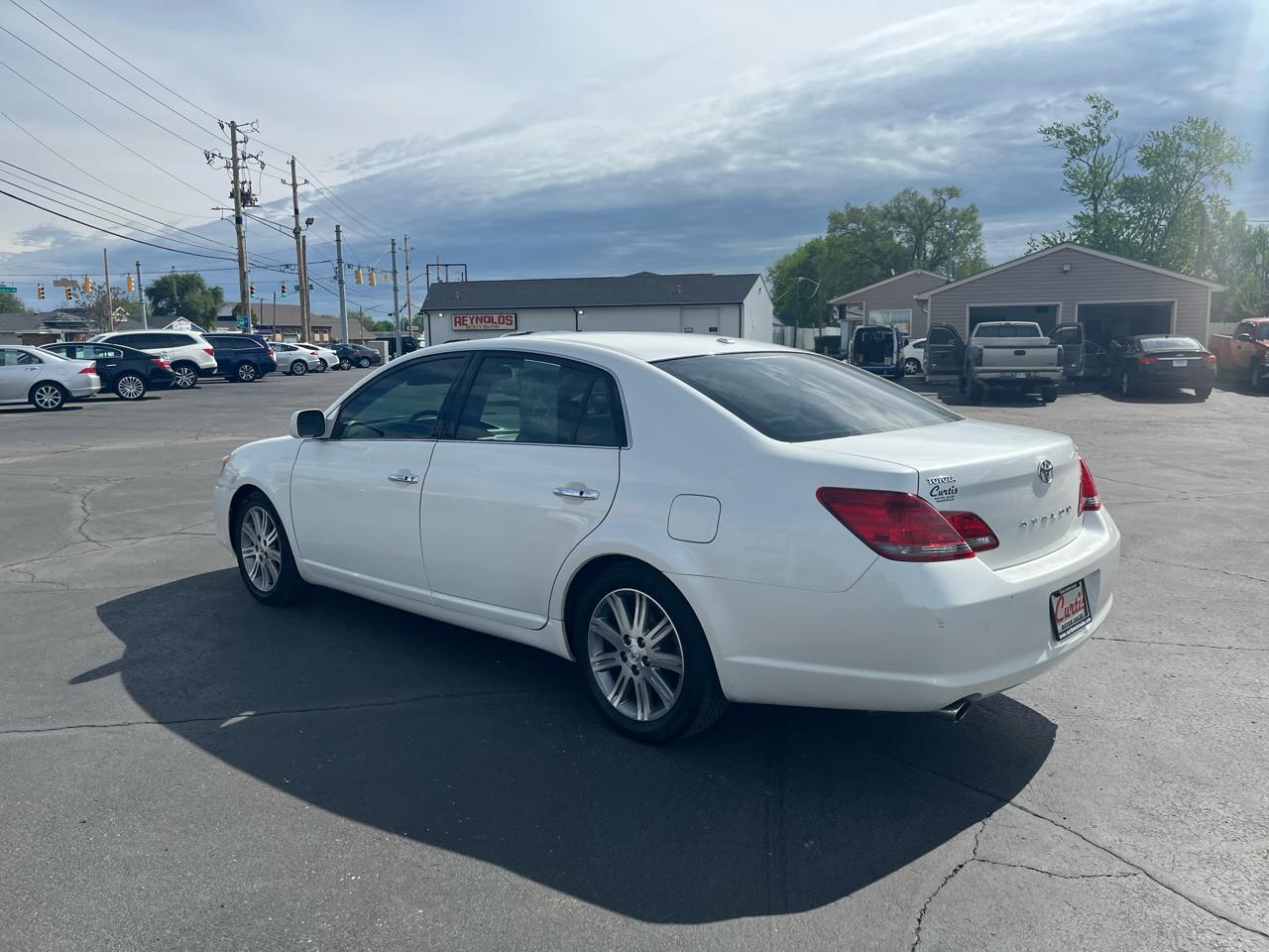 Toyota Avalon Limited 2009