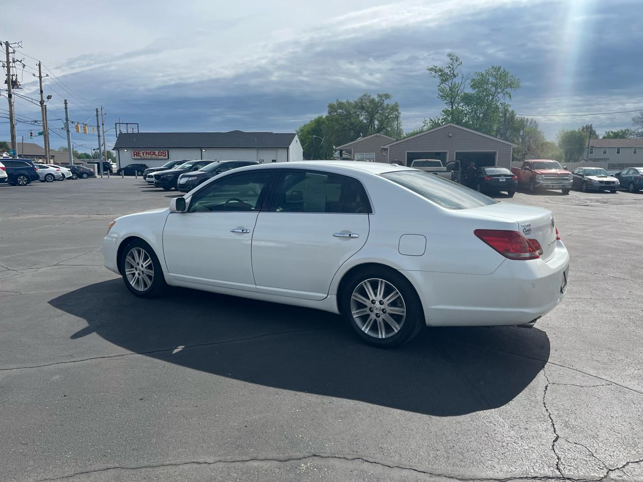 Toyota Avalon Limited 2009