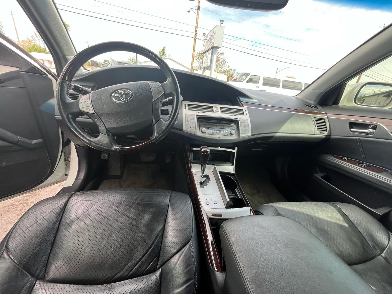 Toyota Avalon Limited 2009