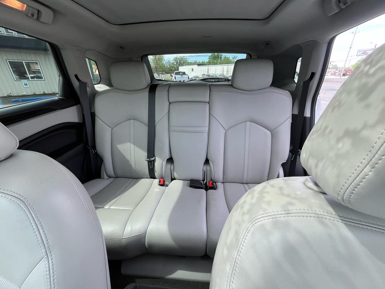 Cadillac SRX Luxury Collection FWD 2015