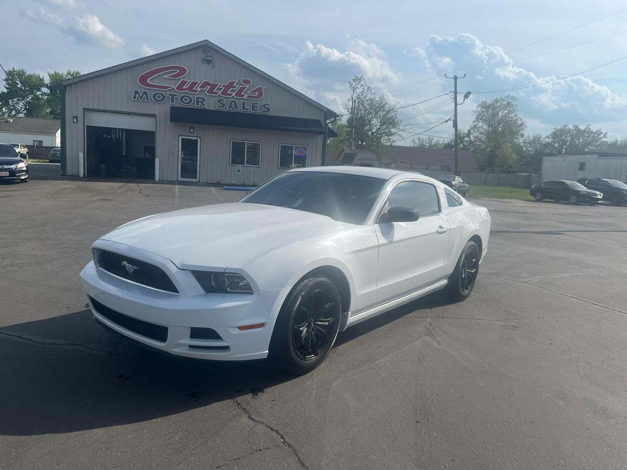 Ford Mustang V6 Coupe 2014