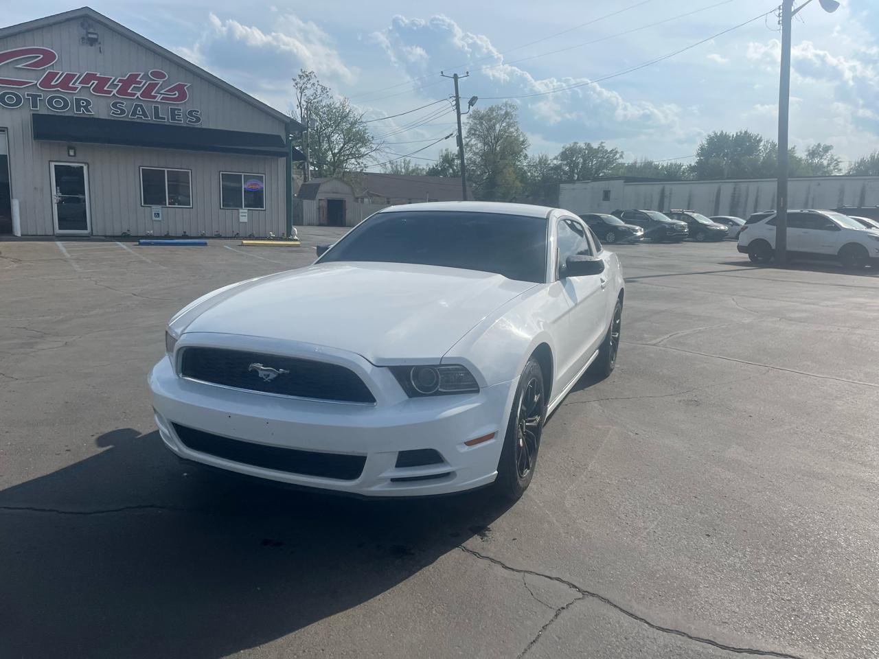 Ford Mustang V6 Coupe 2014