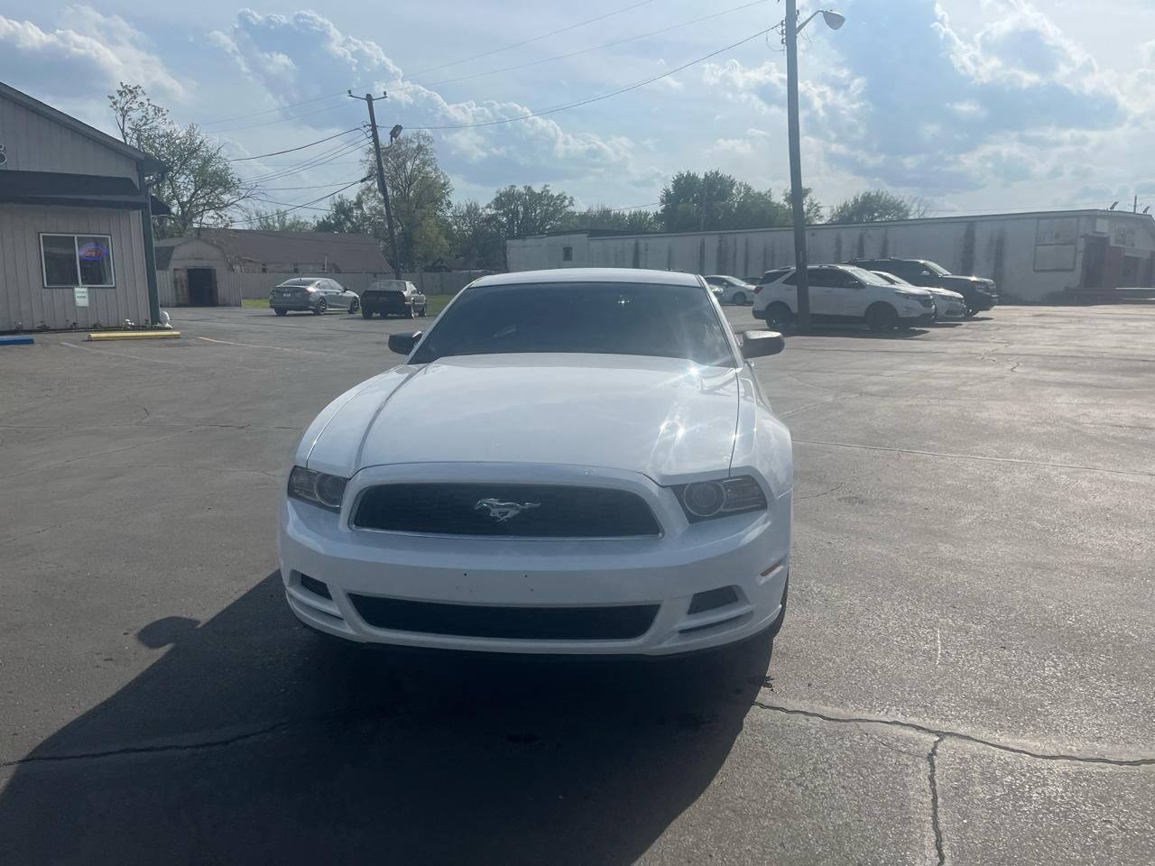 Ford Mustang V6 Coupe 2014