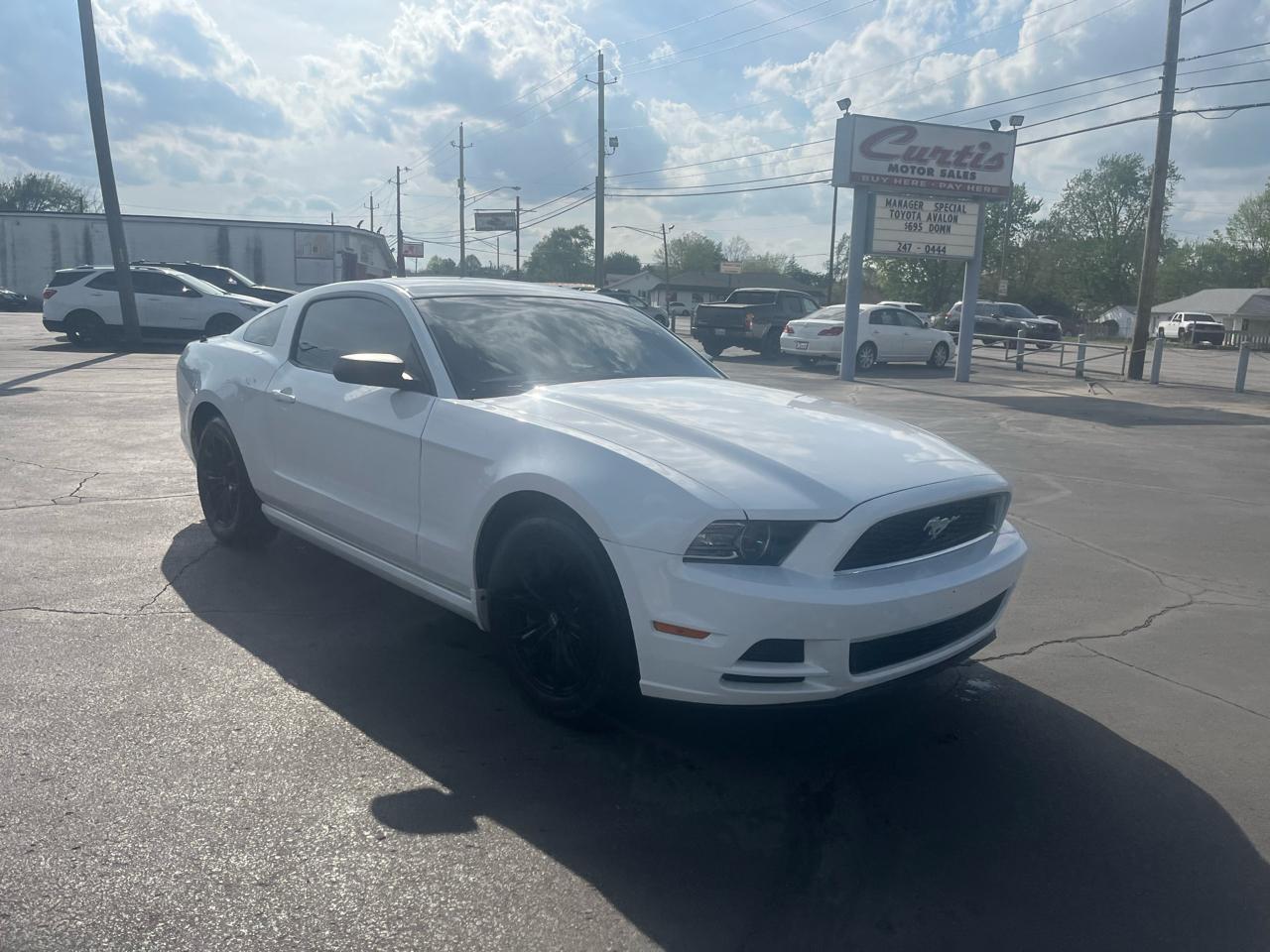 Ford Mustang V6 Coupe 2014